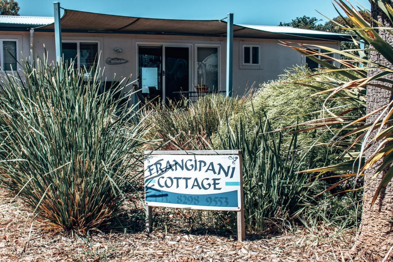 Linger Longer Cottages Port Elliot Exterior photo
